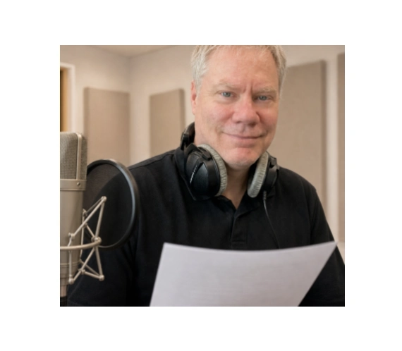 Steve Crilley im Radio Studio
